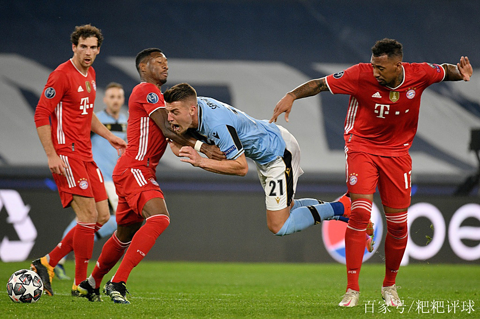 沙尔克客场不敌强敌,遭遇失利 沙尔克客场不敌强敌,遭遇失利