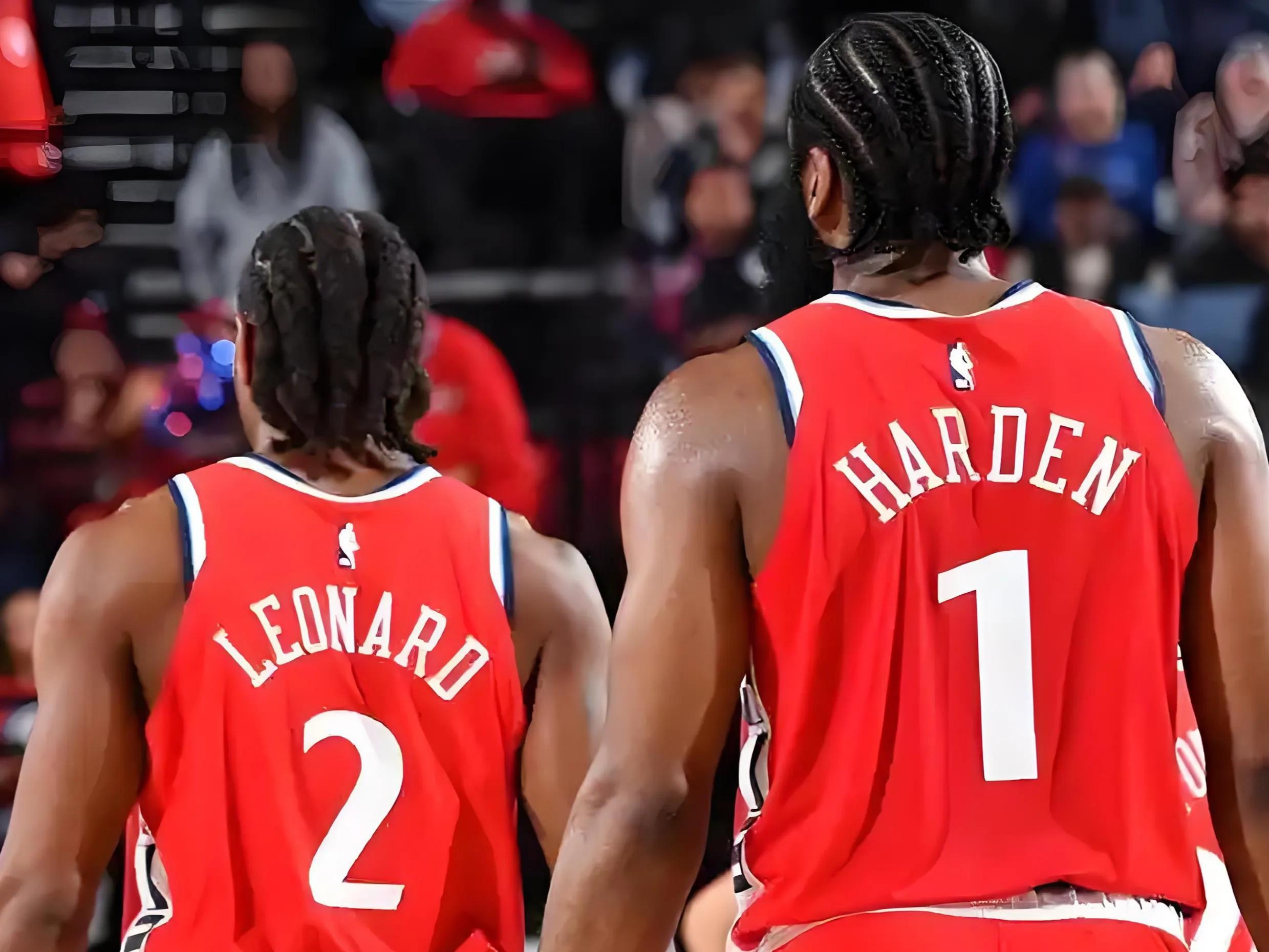 爵士险胜快船，取得关键胜利