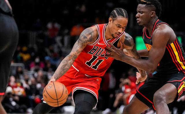 包含公牛大胜老鹰,取得四连胜的词条 包含公牛大胜老鹰,取得四连胜的词条