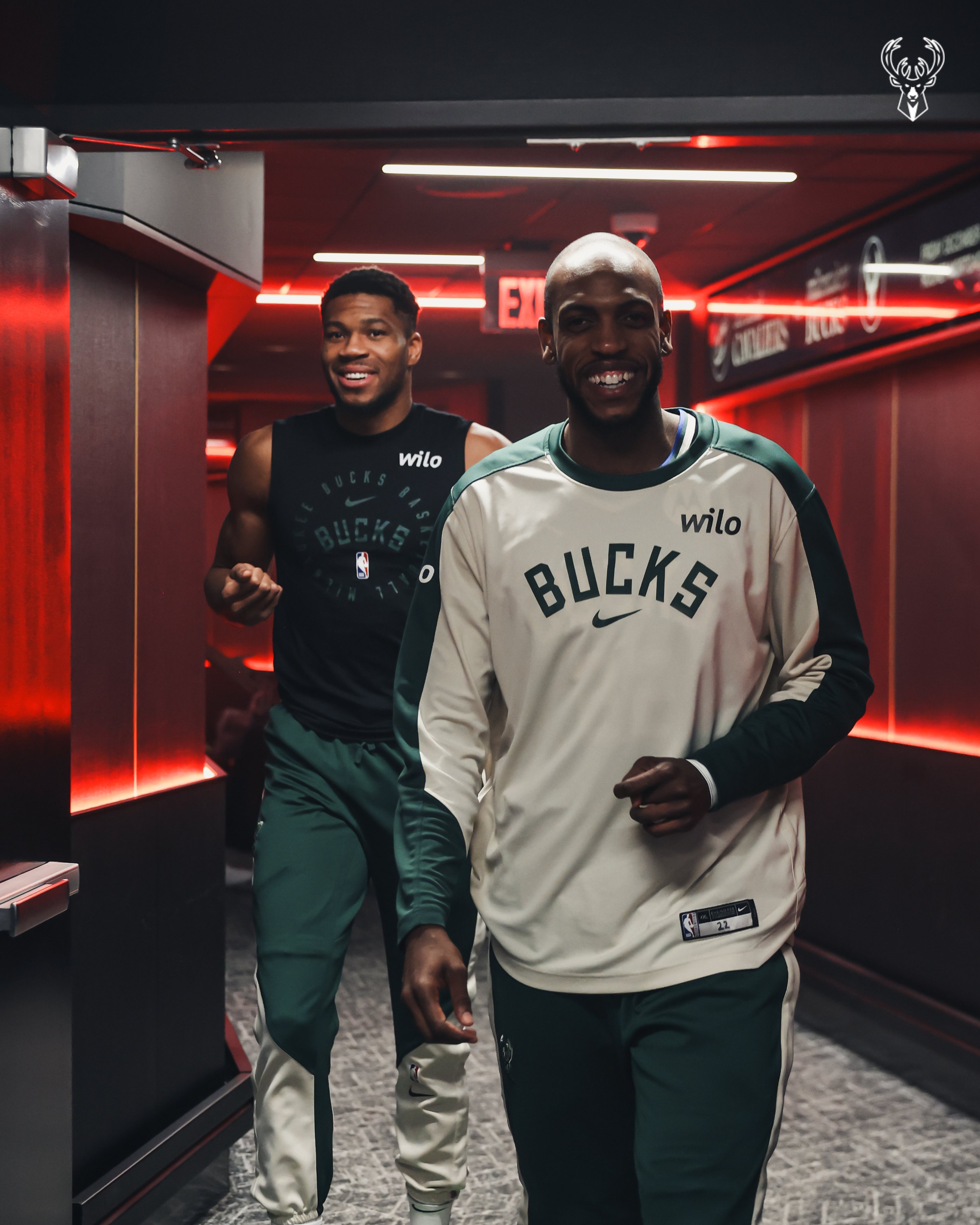 关于米切尔再砍30+,爵士主场击败雄鹿的信息 关于米切尔再砍30+,爵士主场击败雄鹿的信息