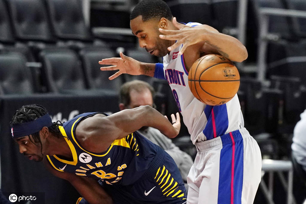 步行者客场惜败活塞,萨博尼斯状态回升 步行者客场惜败活塞,萨博尼斯状态回升