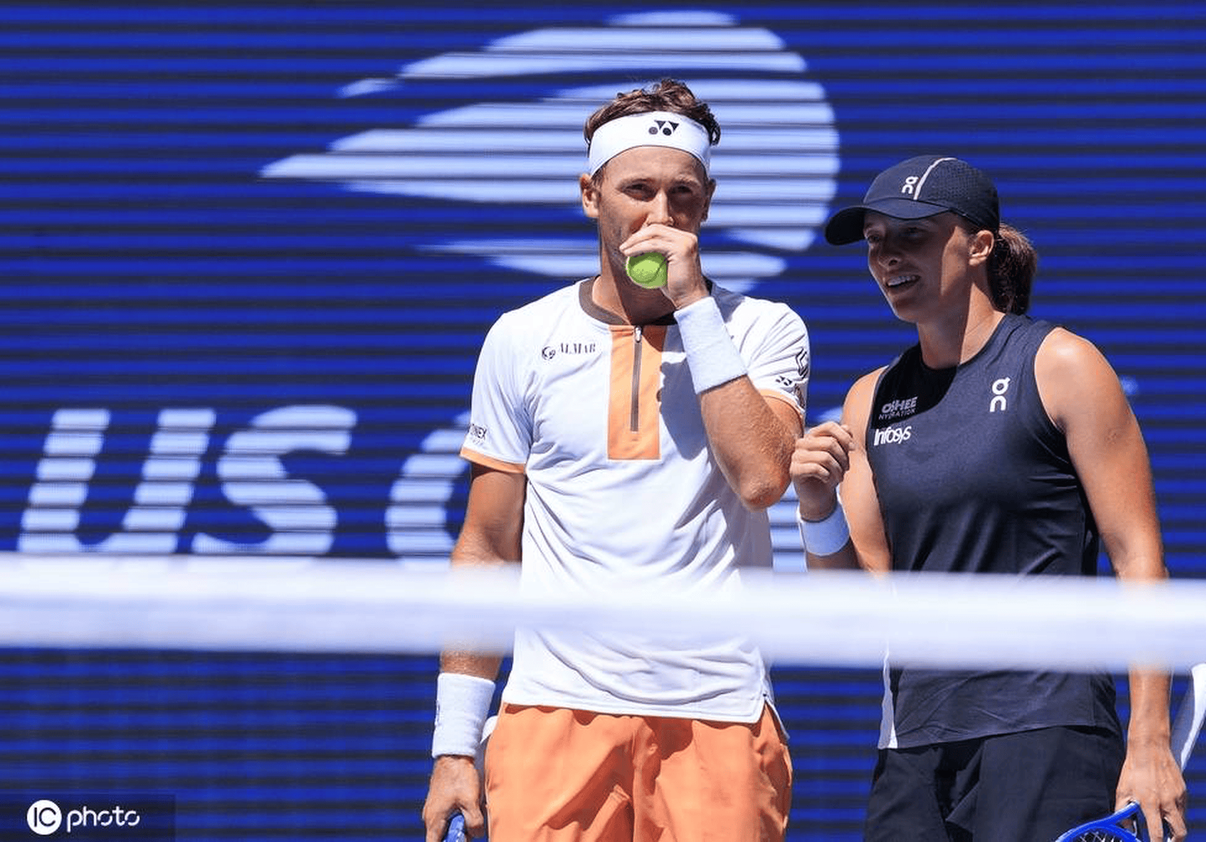 ATP总决赛完胜美网，鲁德扛起全队