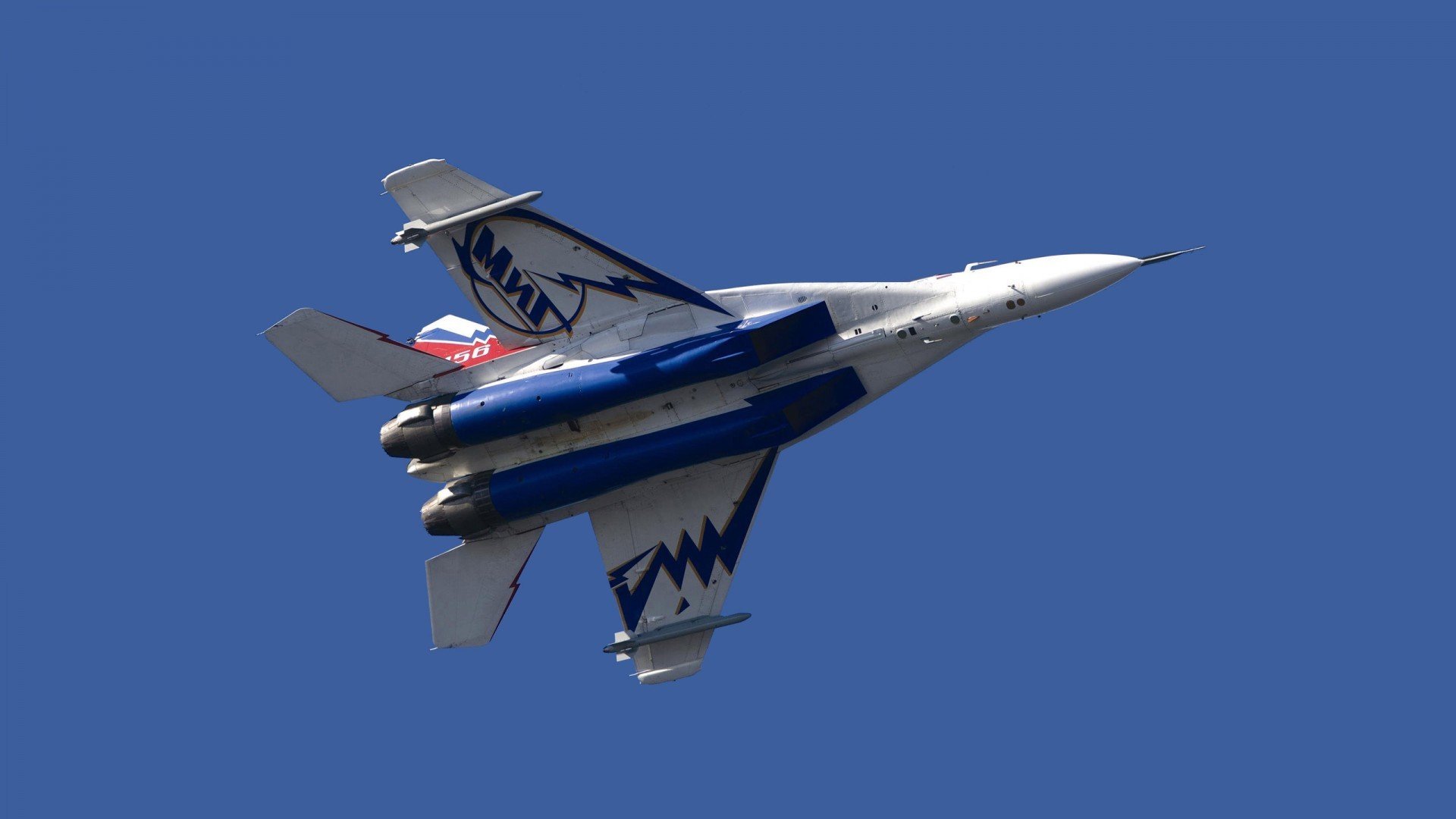 九游体育平台-淬火与砥石，迪马利亚的锋芒与尼日利亚-威尔士的战术熔炉